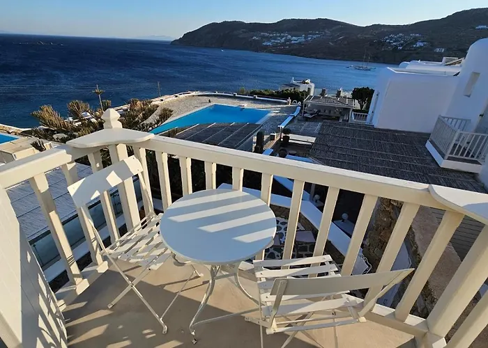 Villa Spika With Seaview And Shared Pool