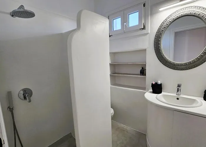 Spika With Seaview And Shared Pool Кало-Ливади