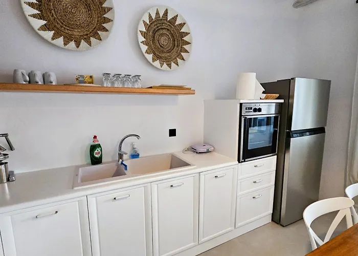 Spika With Seaview And Shared Pool Villa Playa Kalo Livadi