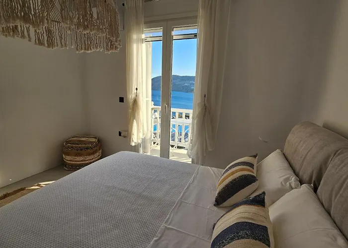 Spika With Seaview And Shared Pool Кало-Ливади